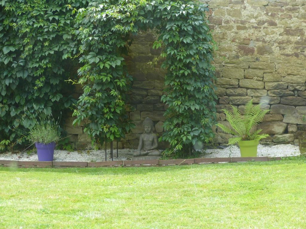 La Santijohannaise Saint-Jean-Kourtzerode Exteriör bild